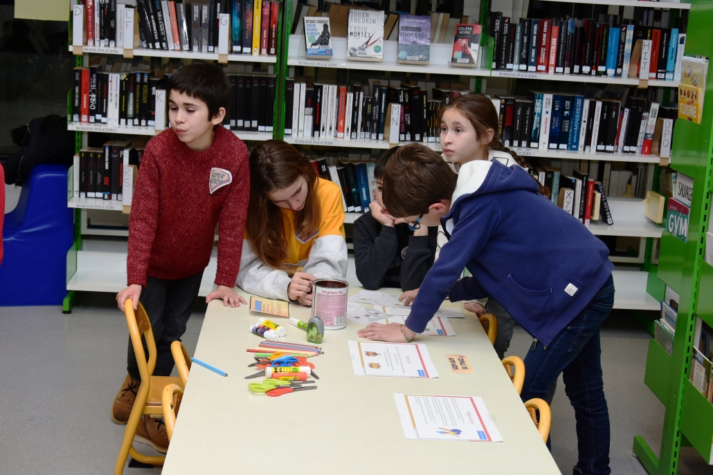 enfants classe escape game jeu